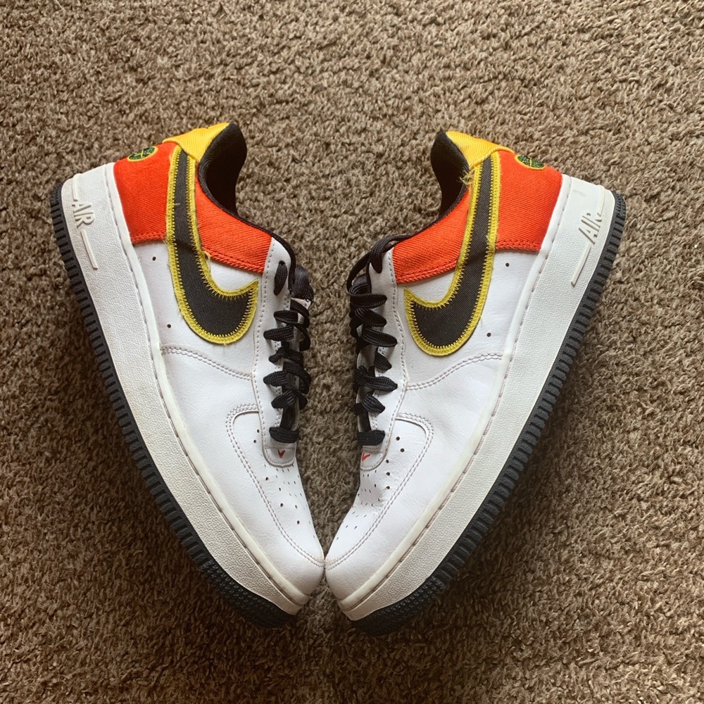 Air Force 1 Low 'Raygun' Nike CU8070-100 Size Mems 7.5/ Women’s 9